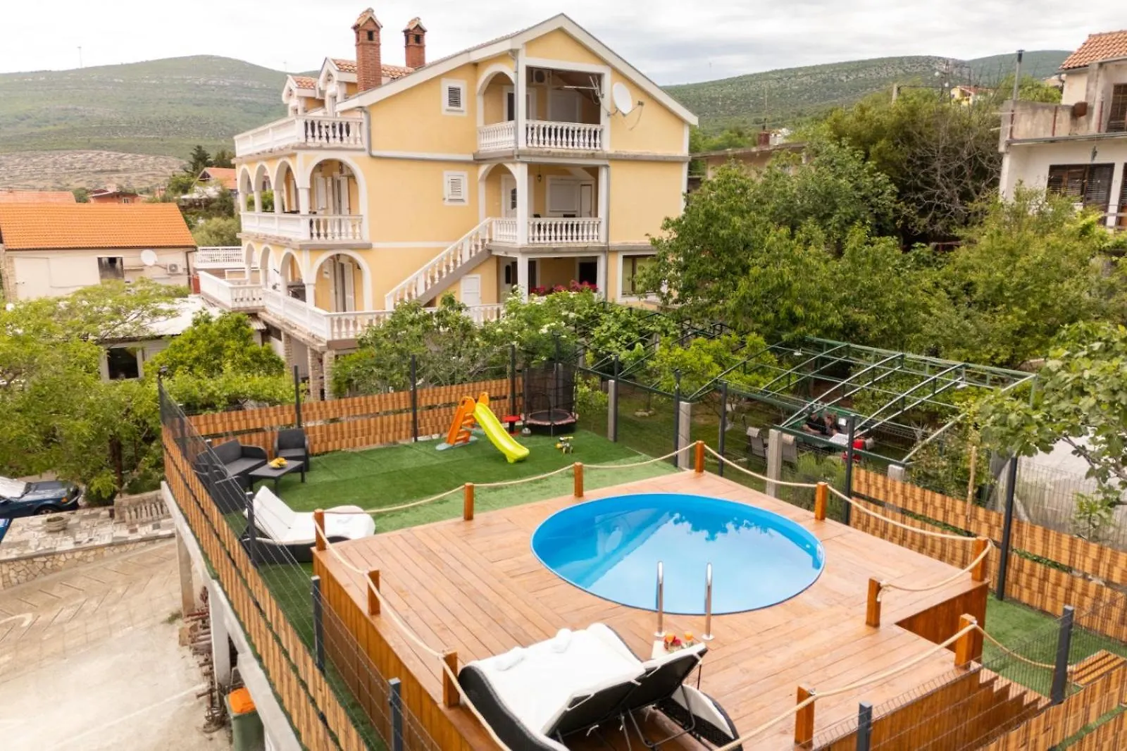 Apartment Adriatic Guest House Milic Gornji Karin Croatia